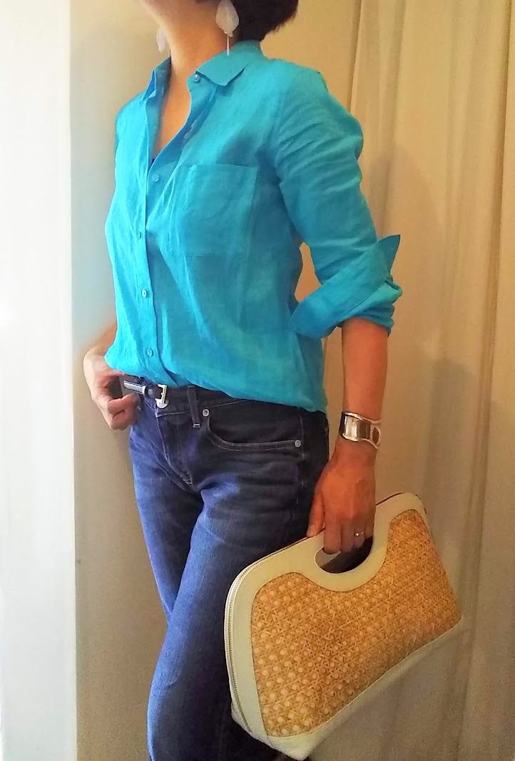 Gladdで買ったターコイズブルーのサンダルで休日デニムコーデ ５０代になっても 洋服好き主婦のファッションブログ