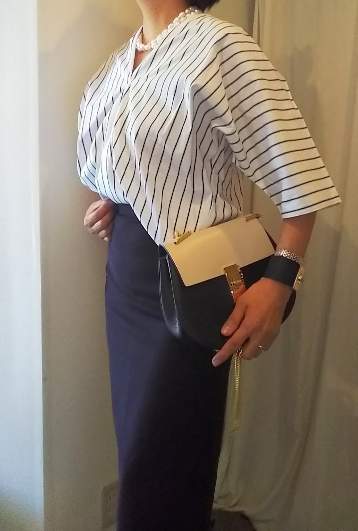 Theory セオリーのタイトスカートは優秀！ 大人の女性の仕事スタイル | ５０代になっても 洋服好き主婦のファッションブログ