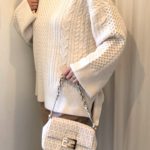 GLADDで購入したケーブル編みニットのコーデ