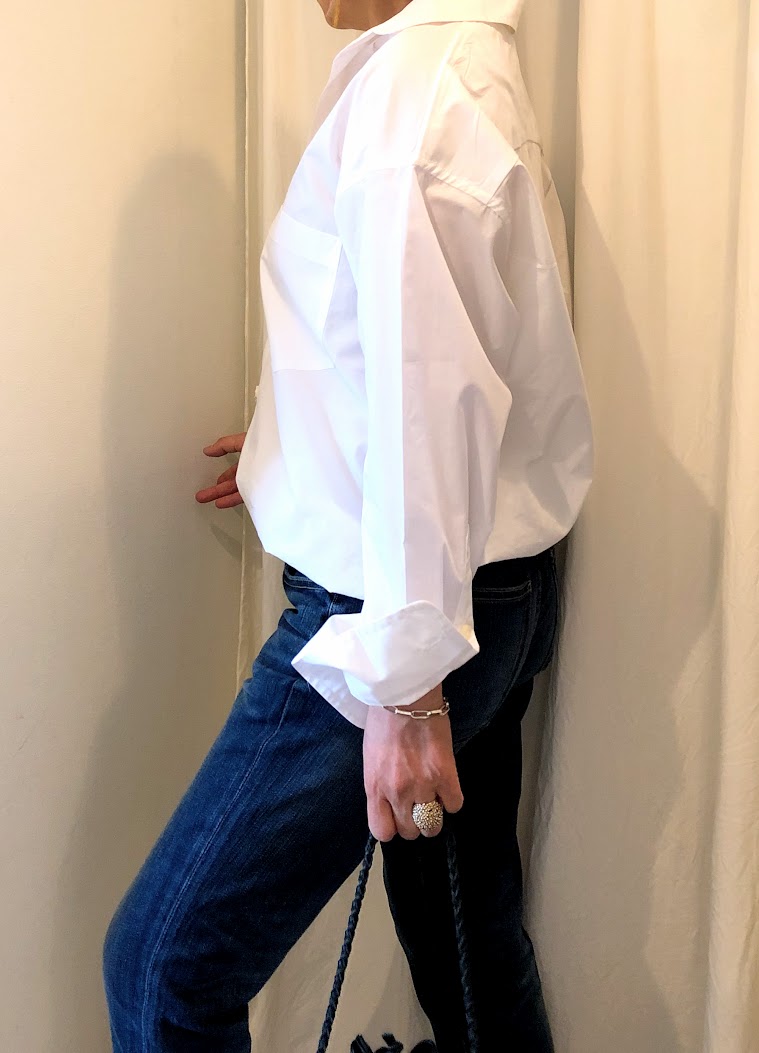 白シャツにデニムのコーデ マディソンブルーのシャツを着る幸せ ５０代になっても 洋服好き主婦のファッションブログ